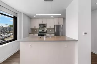 957 Broadway, Bayonne, NJ 07002 - Photo 3