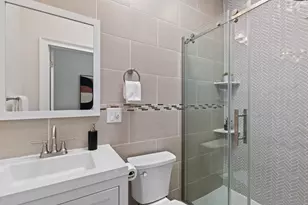 7 Burr Pl, Weehawken, NJ 07086 - Photo 21