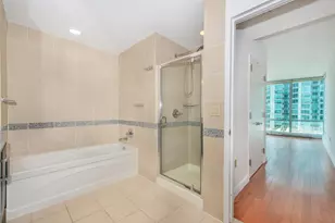 1 Shore Ln, Jersey City, NJ 07310 - Photo 19
