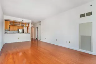 1 Shore Ln, Jersey City, NJ 07310 - Photo 9