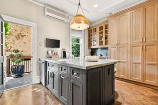 22 W Hamilton Pl, Jersey City, NJ 07302 - Photo 11