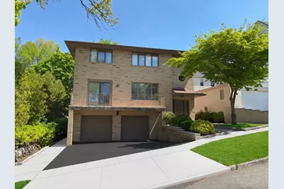 531 Day Ave #1, Ridgefield, NJ 07657 - Photo 1