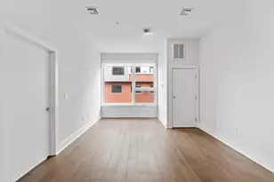 250 Ave E, Bayonne, NJ 07002 - Photo 23