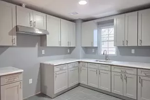 82 Mallory Ave, Jersey City, NJ 07304 - Photo 15