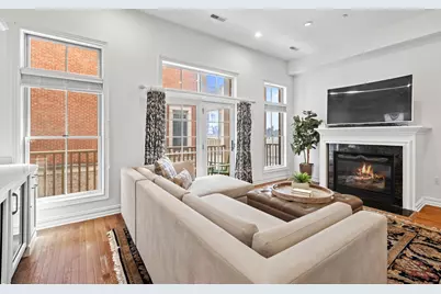 36 Regency Pl #36, Weehawken, NJ 07086 - Photo 3