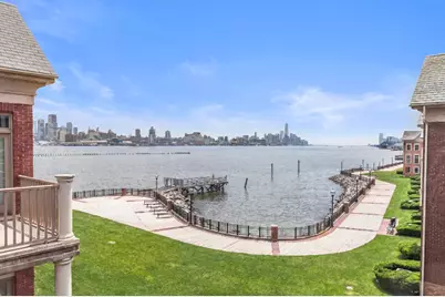 36 Regency Pl #36, Weehawken, NJ 07086 - Photo 19