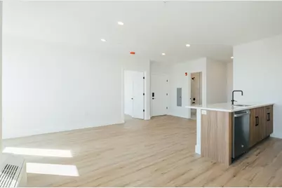 67 Martin Luther King Blvd #204, Newark, NJ 07104 - Photo 9