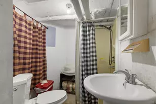 109 Grace St, Jersey City, NJ 07307 - Photo 23