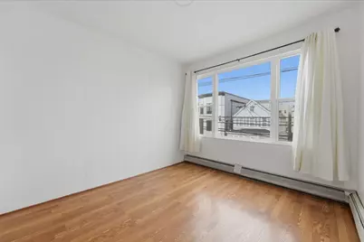 63 Thorne St, Jersey City, NJ 07307 - Photo 9