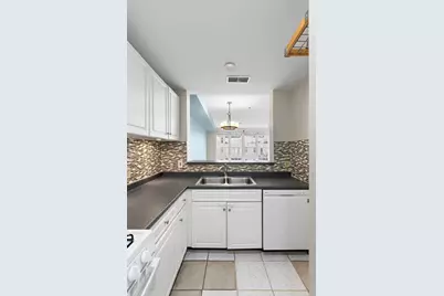 402 9th St #W3J, Hoboken, NJ 07030 - Photo 5