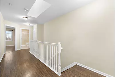 12 Liberty Ct, Secaucus, NJ 07094 - Photo 17
