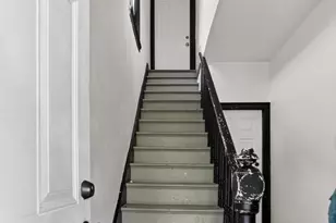12 W 10th St, Bayonne, NJ 07002 - Photo 21
