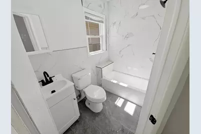 12 West 10th St, Bayonne, NJ 07002 - Photo 19