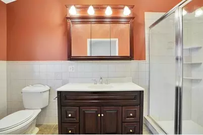 5 Hops Commons Ct #5, Secaucus, NJ 07094 - Photo 17