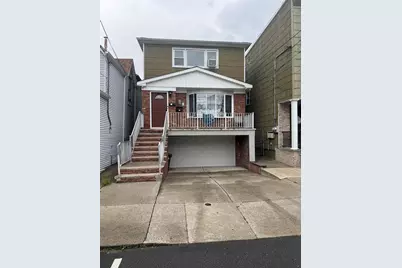 13 Silver St #2nd Fl, Bayonne, NJ 07002 - Photo 1