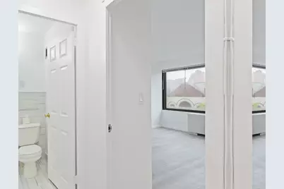 135 Montgomery St #6, Jersey City, NJ 07302 - Photo 17