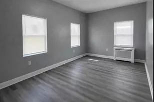 138 Bayview Ave, Jersey City, NJ 07305 - Photo 13