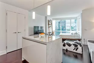 77 Hudson St, Jersey City, NJ 07302 - Photo 9