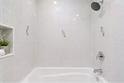 212 Clerk St #1, Jersey City, NJ 07305 - Photo 7