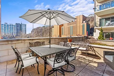 150 Henley Pl #201, Weehawken, NJ 07086 - Photo 13