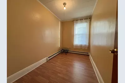 35 East 26th St, Bayonne, NJ 07002 - Photo 17