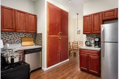 67 Oakland Ave #2, Jersey City, NJ 07306 - Photo 3