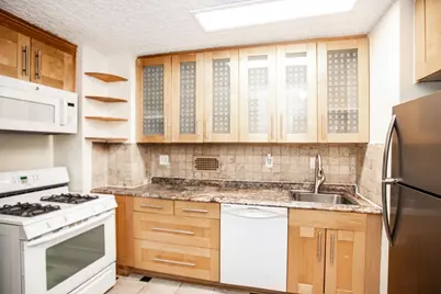 201 St Pauls Ave #4W, Jersey City, NJ 07306 - Photo 9