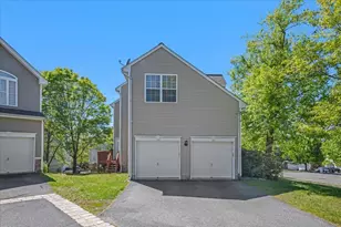 31 Winding Hill Dr, Mount Olive, NJ 07840 - Photo 3