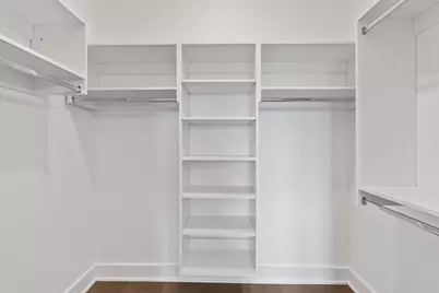 250 Avenue E #203, Bayonne, NJ 07002 - Photo 9
