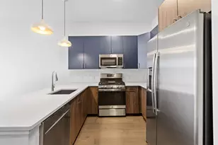 250 Ave E, Bayonne, NJ 07002 - Photo 25