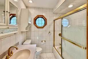 7 Obrien Ct, Bayonne, NJ 07002 - Photo 17