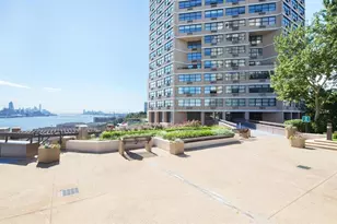 7000 Blvd E, Guttenberg, NJ 07093 - Photo 13