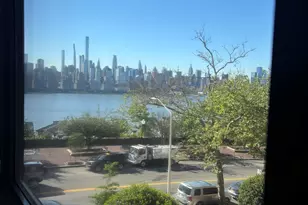 6515 Blvd E, West New York, NJ 07093 - Photo 5