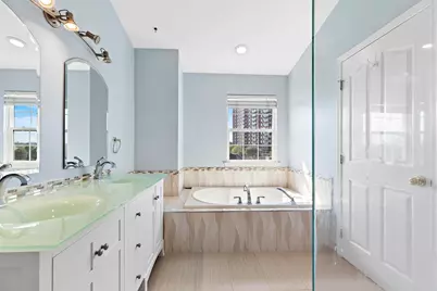 119 Panorama Dr, Edgewater, NJ 07020 - Photo 21