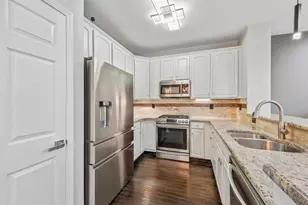 102 Abbie Ct, Guttenberg, NJ 07093 - Photo 9