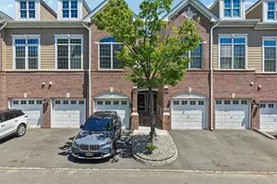 102 Abbie Ct, Guttenberg, NJ 07093 - Photo 35