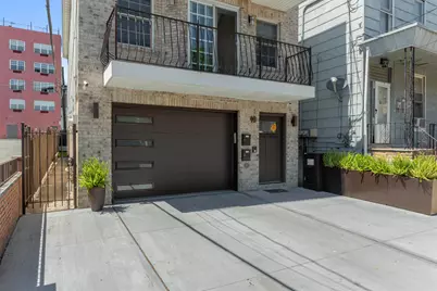 19 Cambridge Ave, Jersey City, NJ 07307 - Photo 3