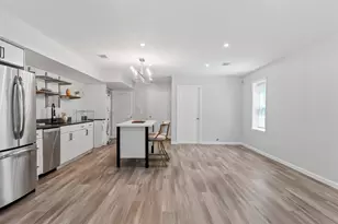 19 Cambridge Ave, Jersey City, NJ 07307 - Photo 37
