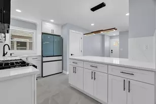 29 Delmar Rd, Jersey City, NJ 07305 - Photo 9