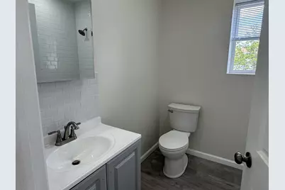 49 Summit Ave #2, Lyndhurst Township, NJ 07071 - Photo 5