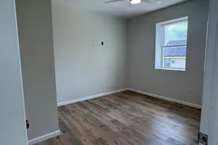 49 Summit Ave, Lyndhurst Township, NJ 07071 - Photo 15