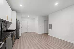 211 Baldwin Ave, Jersey City, NJ 07306 - Photo 5