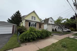 337 Willow Ave, Lyndhurst Township, NJ 07071 - Photo 3