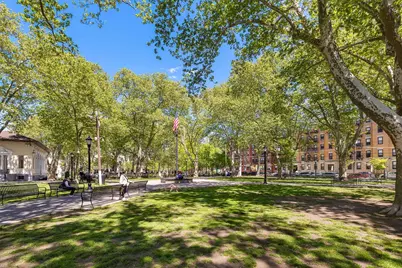 812 Grand St #210, Hoboken, NJ 07030 - Photo 21