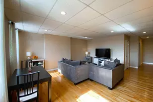 37 W 19th St, Weehawken, NJ 07086 - Photo 5