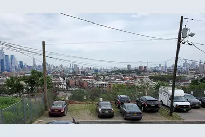 311 Manhattan Ave #2, Union City, NJ 07087 - Photo 15