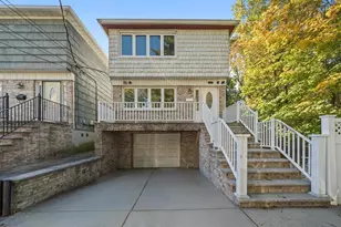 178 W 33rd St, Bayonne, NJ 07002 - Photo 1