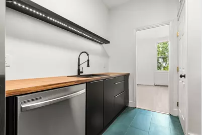 94 Wayne St #2, Jersey City, NJ 07302 - Photo 9