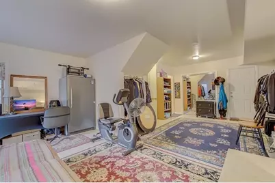 765 Ocean Ave #1, Jersey City, NJ 07305 - Photo 11