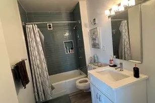 7004 Blvd E, Guttenberg, NJ 07093 - Photo 9